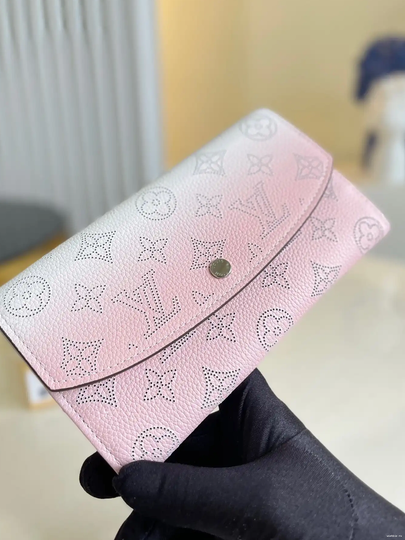 WIS WALLET VUITTON LOUIS IRIS 0608